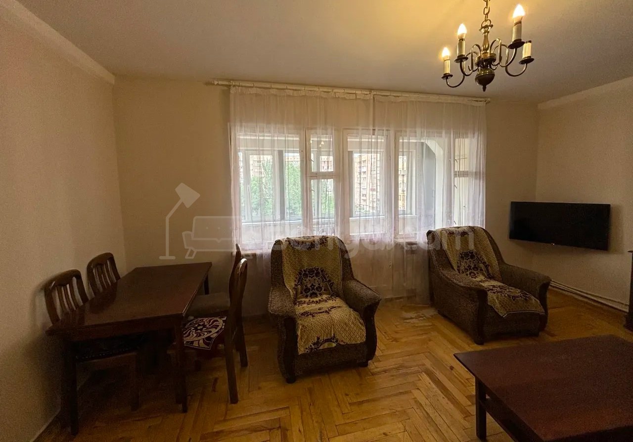 3 Սենյականոց Բնակարան, 78քմ, 7/9 հարկ, Կապիտալ Վերանորոգված, Կահավորված