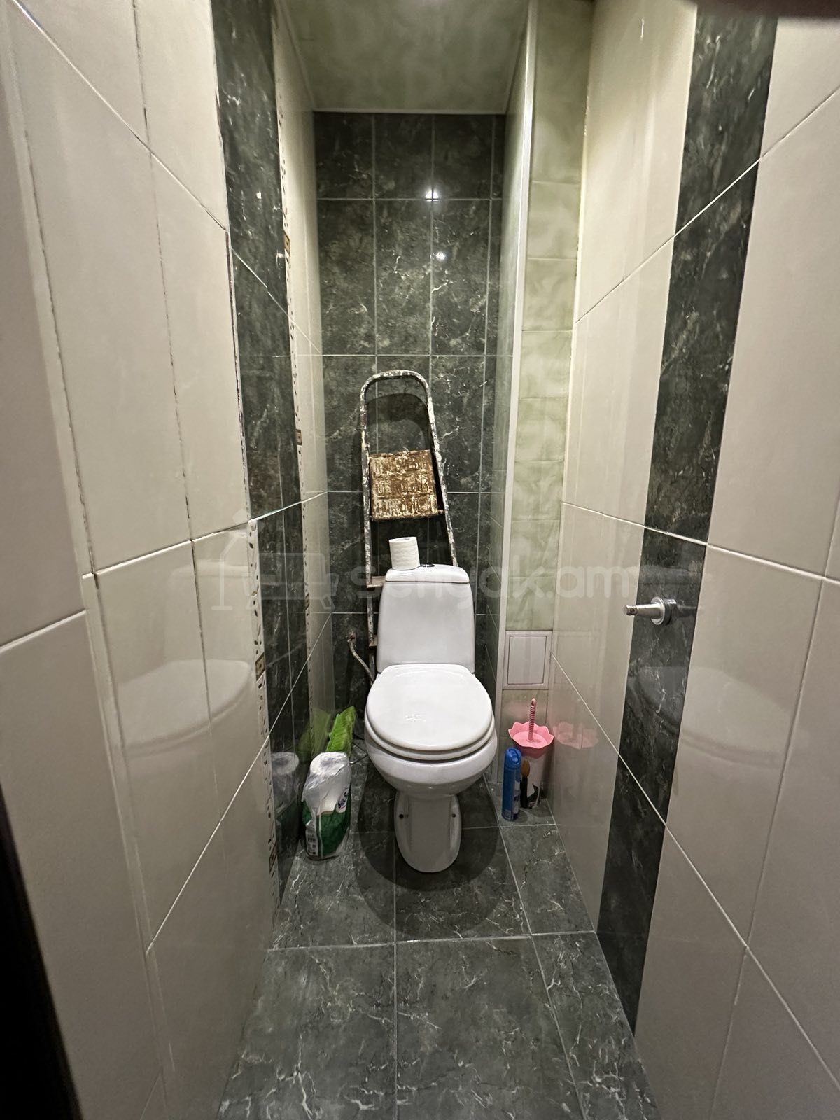 2 Սենյականոց Բնակարան Քարե Շենքում, 52քմ, 2/4 հարկ, Կապիտալ Վերանորոգված