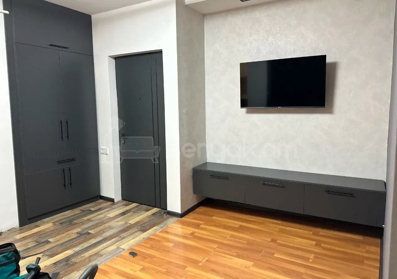 2 Սենյականոց Բնակարան, 55քմ, 10/16 հարկ, Կապիտալ Վերանորոգված, Կահավորված