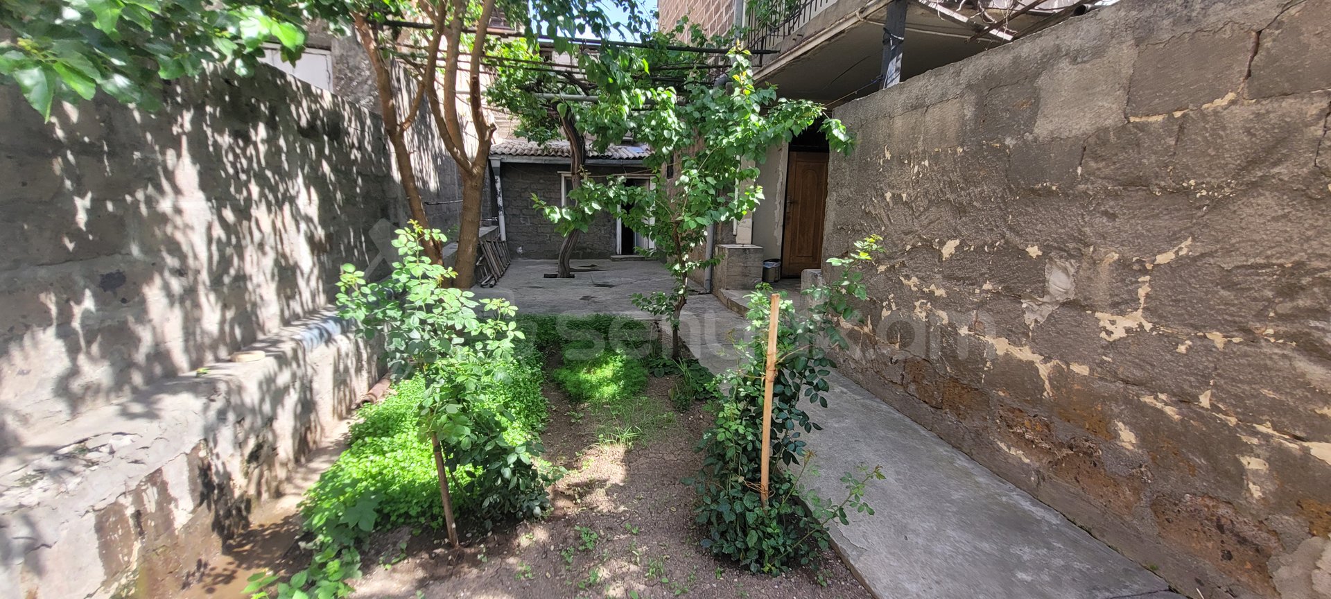 4 Սենյականոց Սեփական Տուն, 105քմ, Նորմալ Վիճակում
