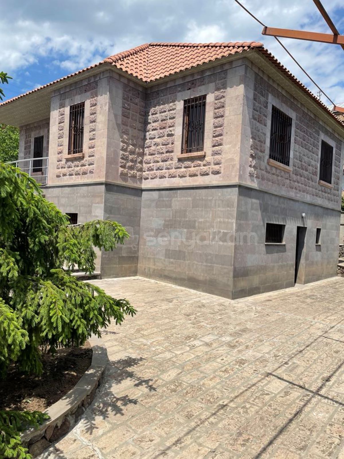 6 Սենյականոց Սեփական Տուն, 175քմ, Կապիտալ Վերանորոգված