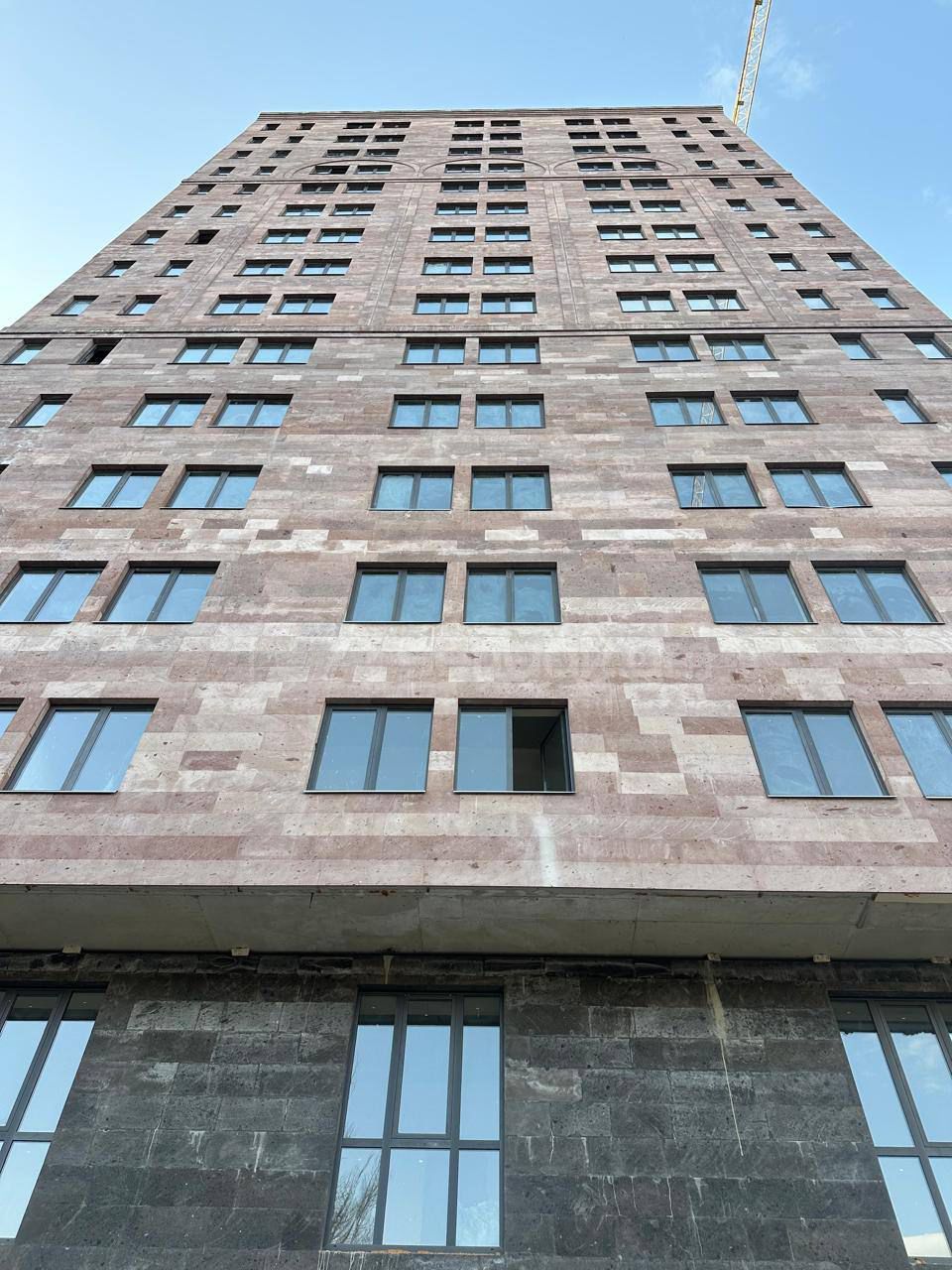 4 Սենյականոց Բնակարան, 96քմ, 13/16 հարկ, Զրոյական Վիճակում