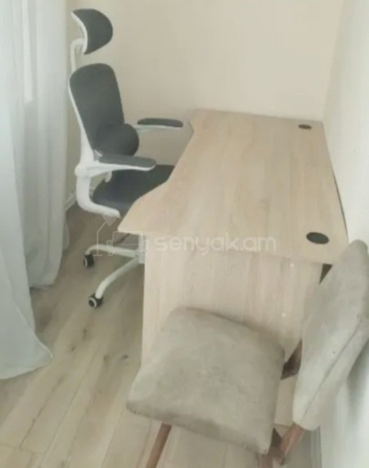 2 Սենյականոց Բնակարան Քարե Շենքում, 63քմ, 4/5 հարկ, Կապիտալ Վերանորոգված, Կահավորված, Արևկող