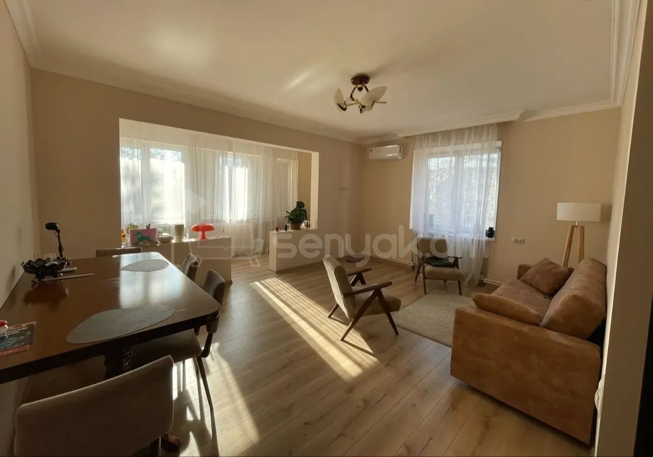 2 Սենյականոց Բնակարան Քարե Շենքում, 63քմ, 4/5 հարկ, Կապիտալ Վերանորոգված, Կահավորված, Արևկող