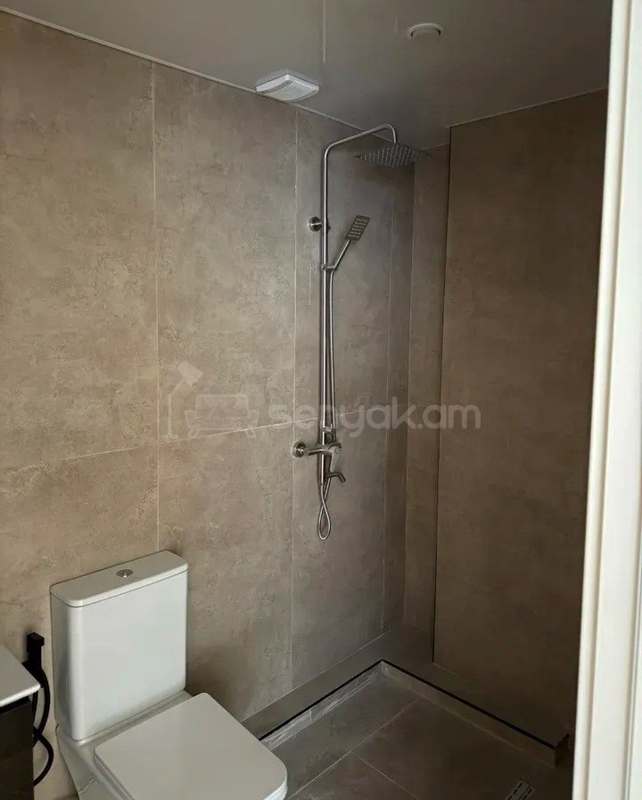 2 Սենյականոց Բնակարան Նորակառույցում, 67քմ, 10/12 հարկ, Կապիտալ Վերանորոգված