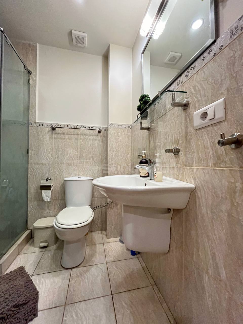2 Սենյականոց Բնակարան Նորակառույցում, 60քմ, 2/6 հարկ, Կապիտալ Վերանորոգված, Կահավորված, Արևկող