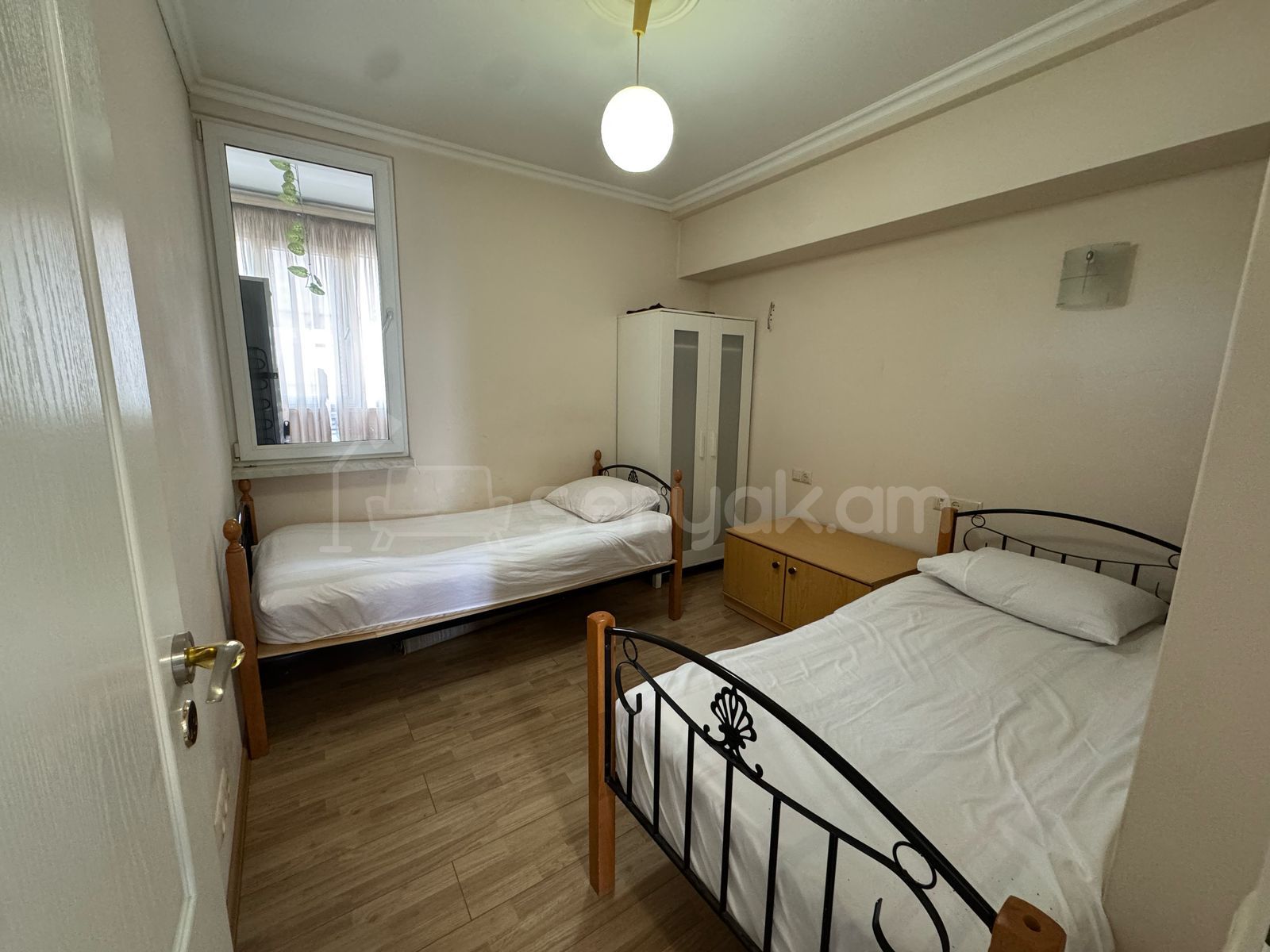3 Սենյականոց Բնակարան, 70քմ, 9/9 հարկ, Կապիտալ Վերանորոգված, Կահավորված, Արևկող