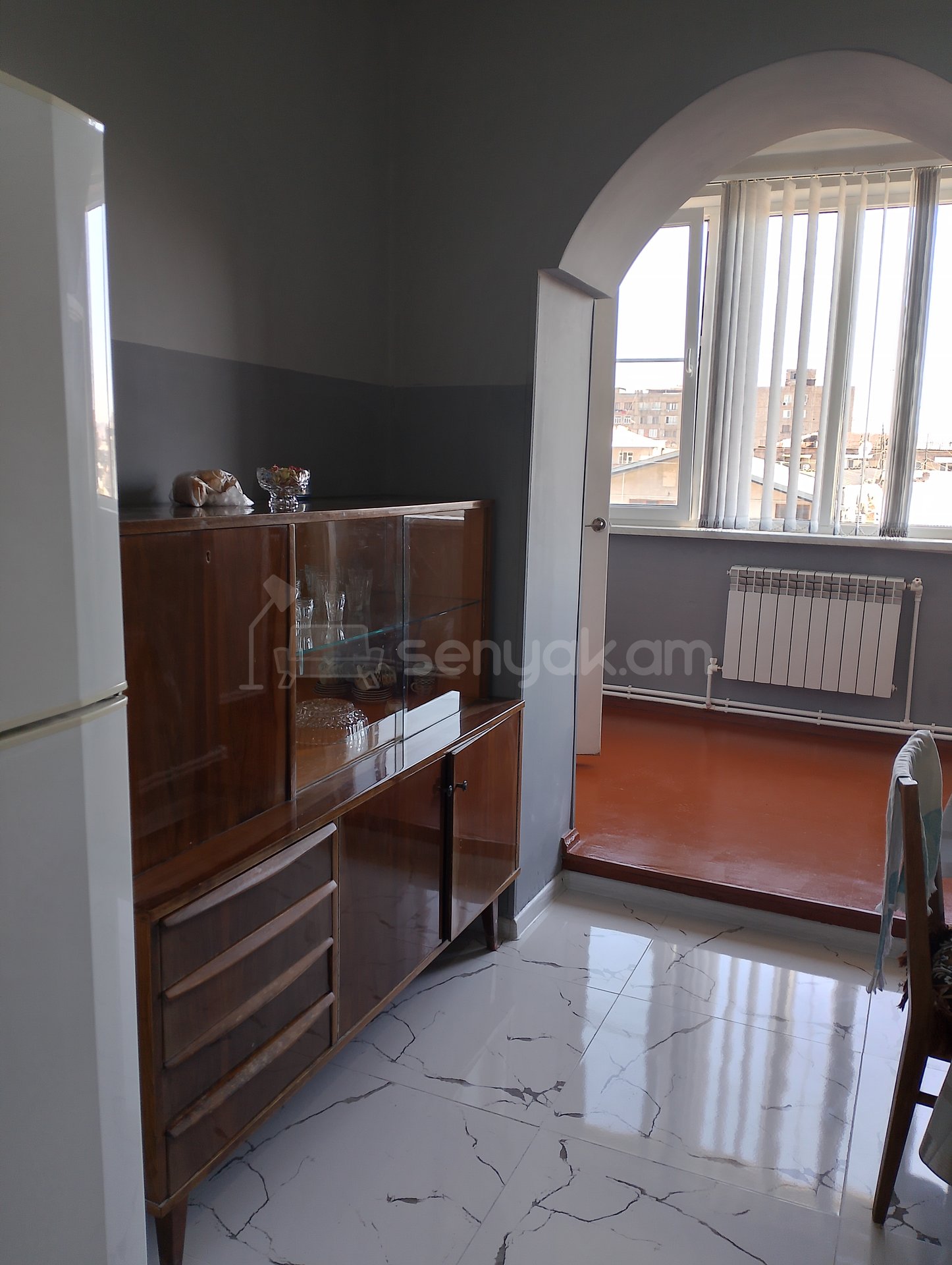 2 Սենյականոց Բնակարան Քարե Շենքում, 72քմ, 5/5 հարկ, Կոսմետիկ Վերանորոգված, Կահավորված, Արևկող
