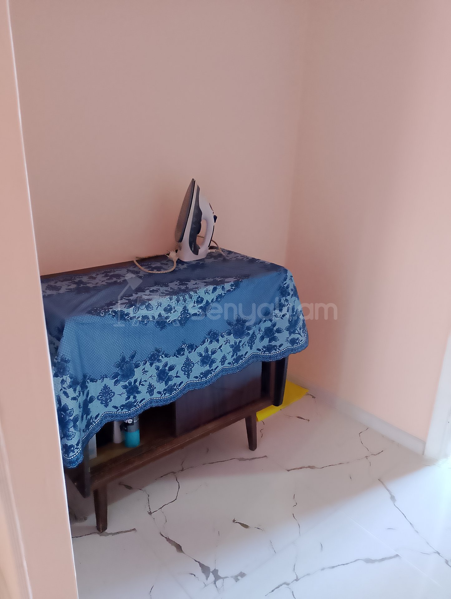 2 Սենյականոց Բնակարան Քարե Շենքում, 72քմ, 5/5 հարկ, Կոսմետիկ Վերանորոգված, Կահավորված, Արևկող