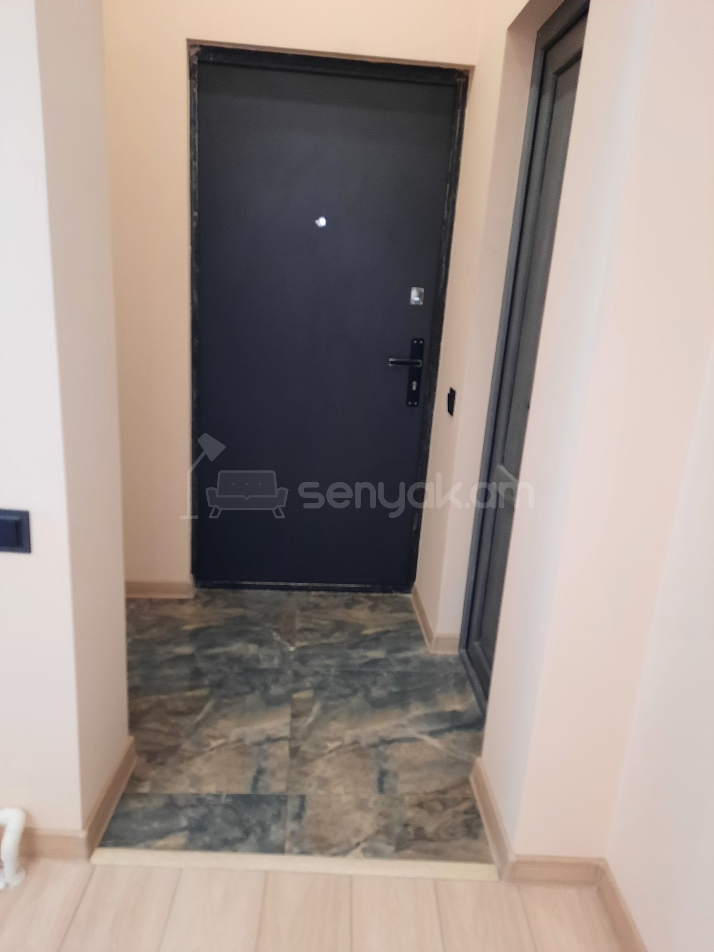 3 Սենյականոց Սեփական Տուն, 80քմ, Կապիտալ Վերանորոգված, Մասամբ Կահավորված