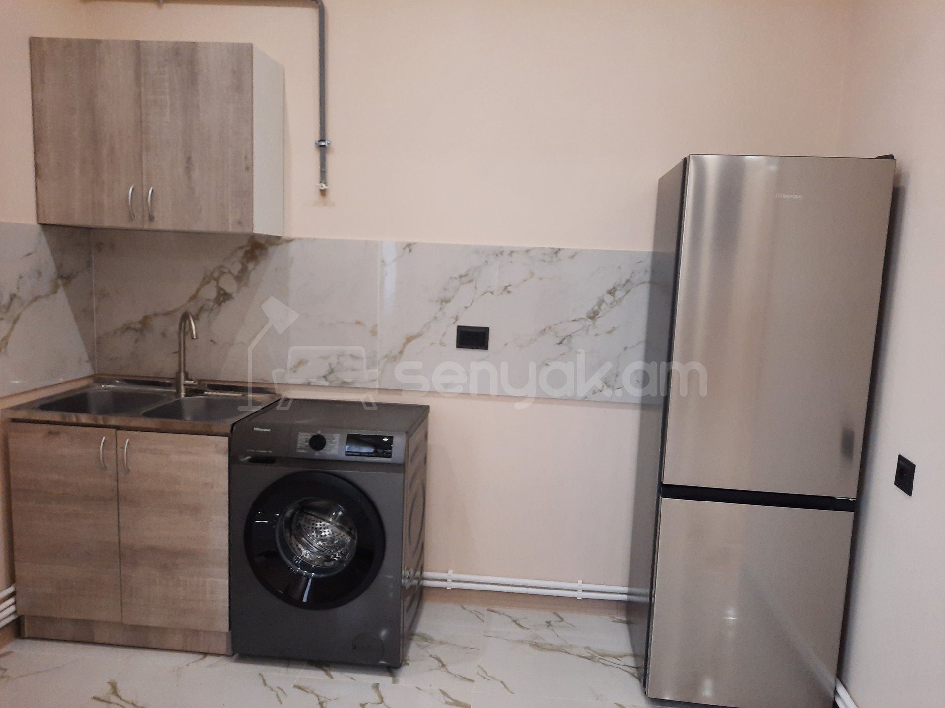 3 Սենյականոց Սեփական Տուն, 80քմ, Կապիտալ Վերանորոգված, Մասամբ Կահավորված