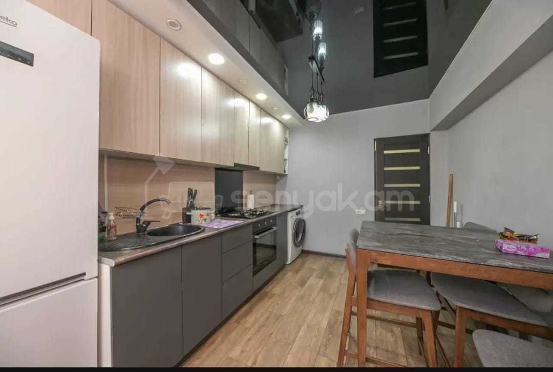2 Սենյականոց Բնակարան, 50քմ, 11/13 հարկ, Կապիտալ Վերանորոգված