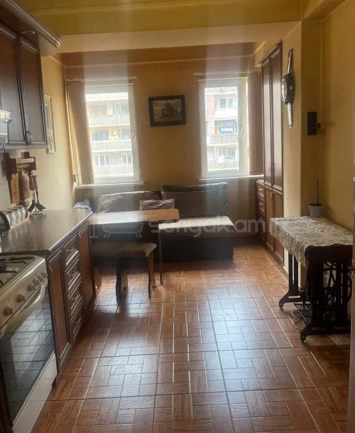 2 Սենյականոց Բնակարան, 70քմ, 5/10 հարկ, Կոսմետիկ Վերանորոգված