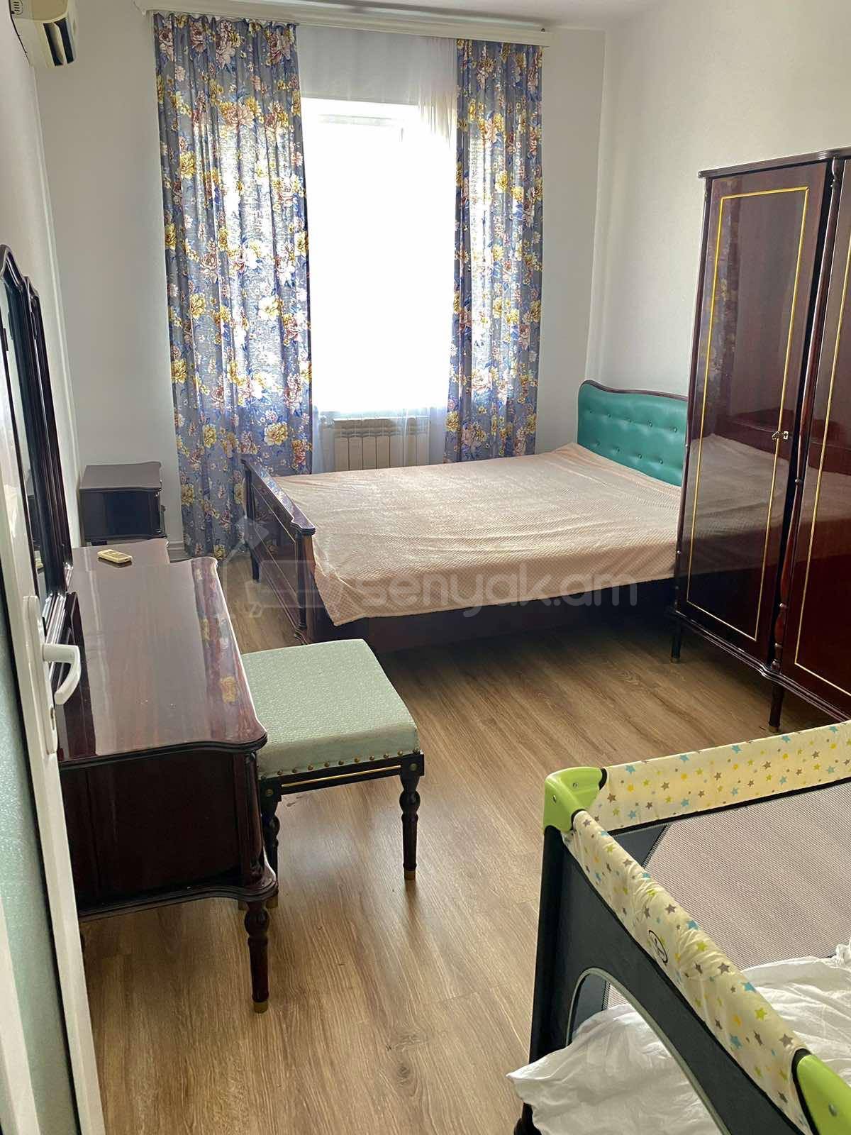 3 Սենյականոց Բնակարան, 100քմ, 9/9 հարկ, Կապիտալ Վերանորոգված, Կահավորված, Արևկող
