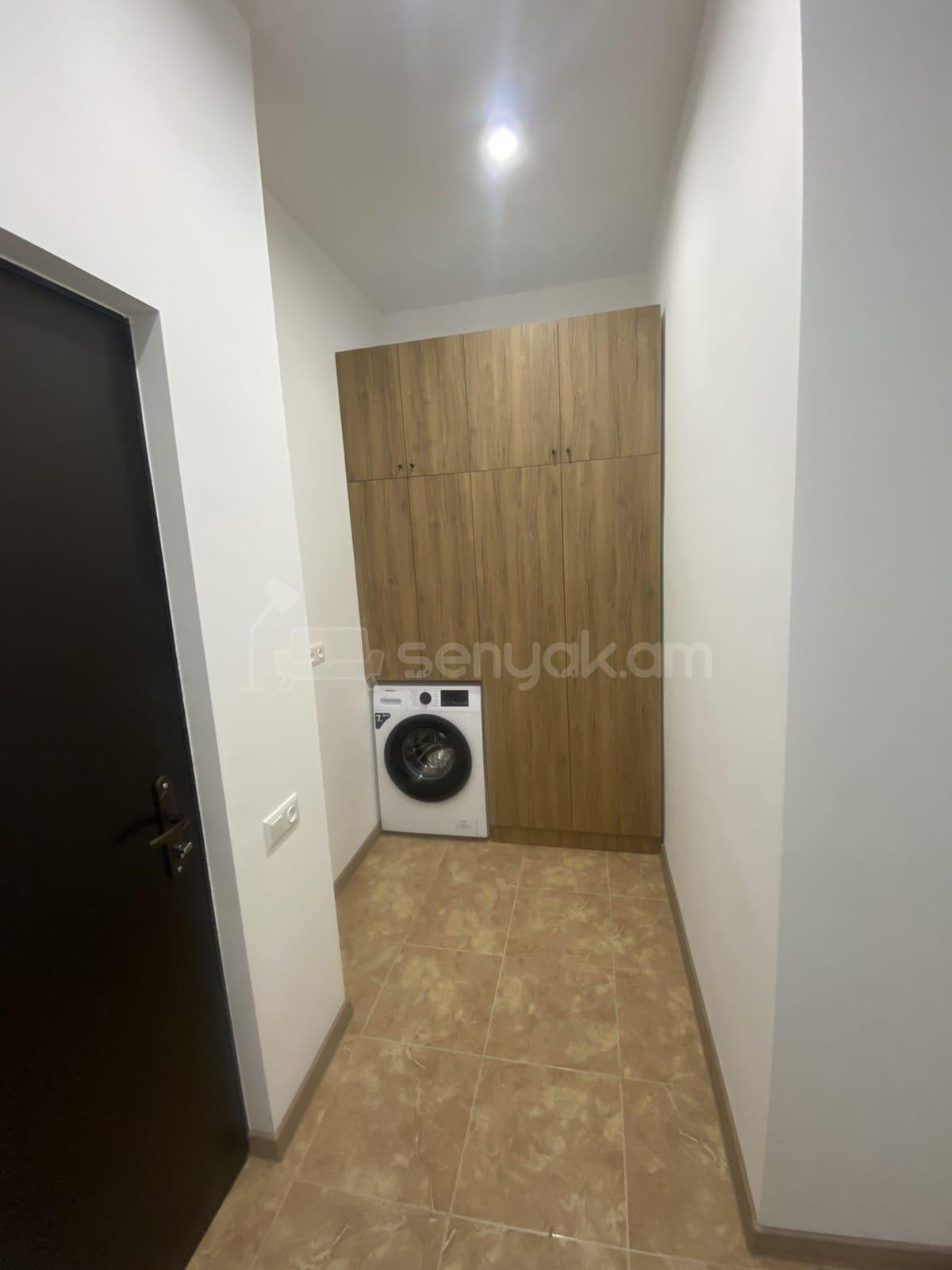 2 Սենյականոց Բնակարան Քարե Շենքում, 43քմ, 1/5 հարկ, Կապիտալ Վերանորոգված, Կահավորված