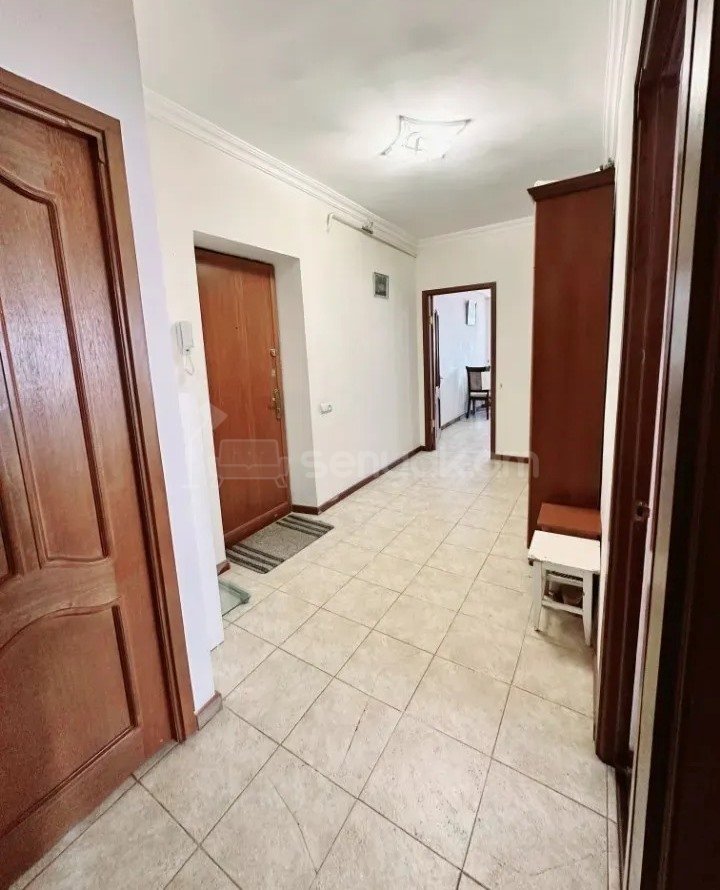 3 Սենյականոց Բնակարան, 81քմ, 13/16 հարկ, Կապիտալ Վերանորոգված