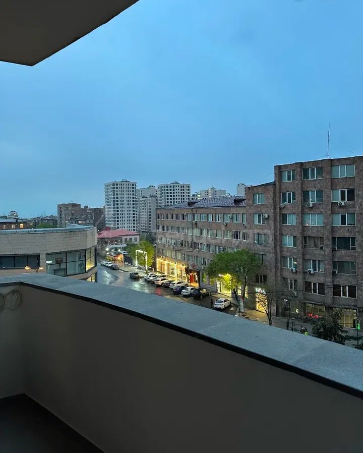 3 Սենյականոց Բնակարան Նորակառույցում, 67քմ, 5/18 հարկ, Կապիտալ Վերանորոգված, Կահավորված