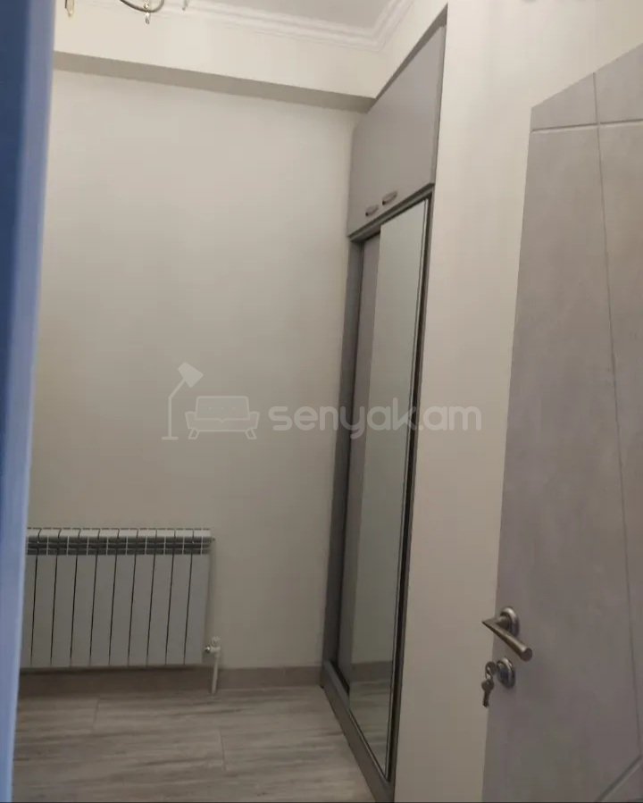 3 Սենյականոց Բնակարան Նորակառույցում, 74քմ, 5/18 հարկ, Կապիտալ Վերանորոգված, Կահավորված