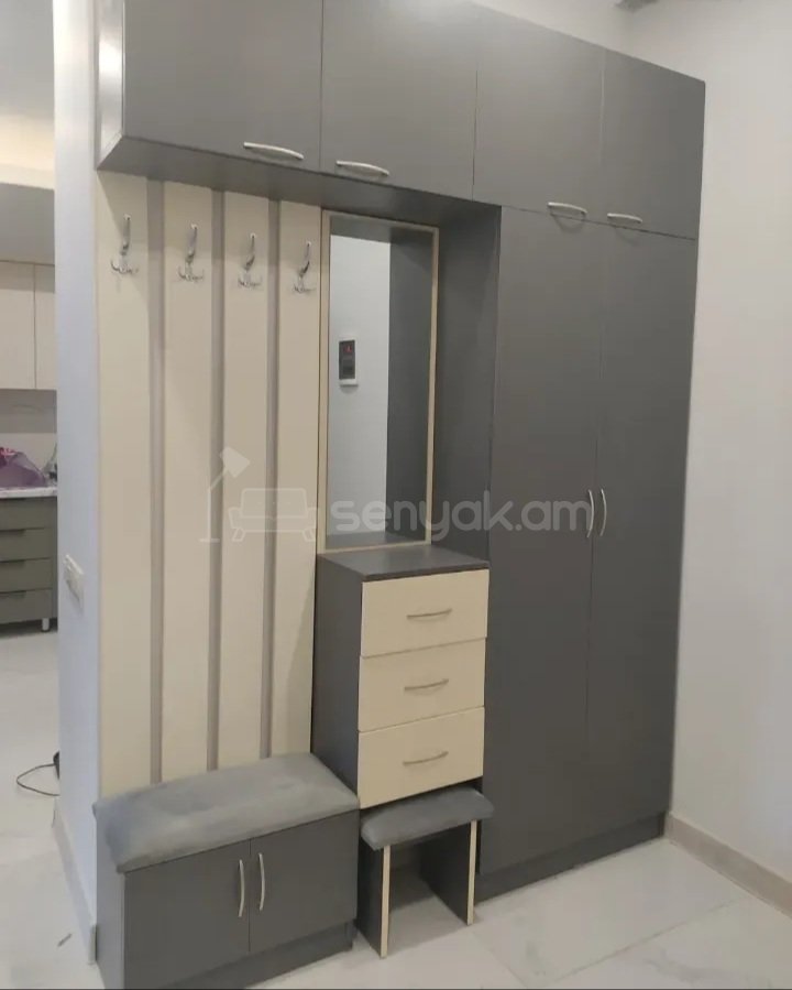 3 Սենյականոց Բնակարան Նորակառույցում, 74քմ, 5/18 հարկ, Կապիտալ Վերանորոգված, Կահավորված