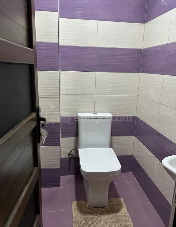 4 Սենյականոց Բնակարան, 92քմ, 1/9 հարկ, Կապիտալ Վերանորոգված