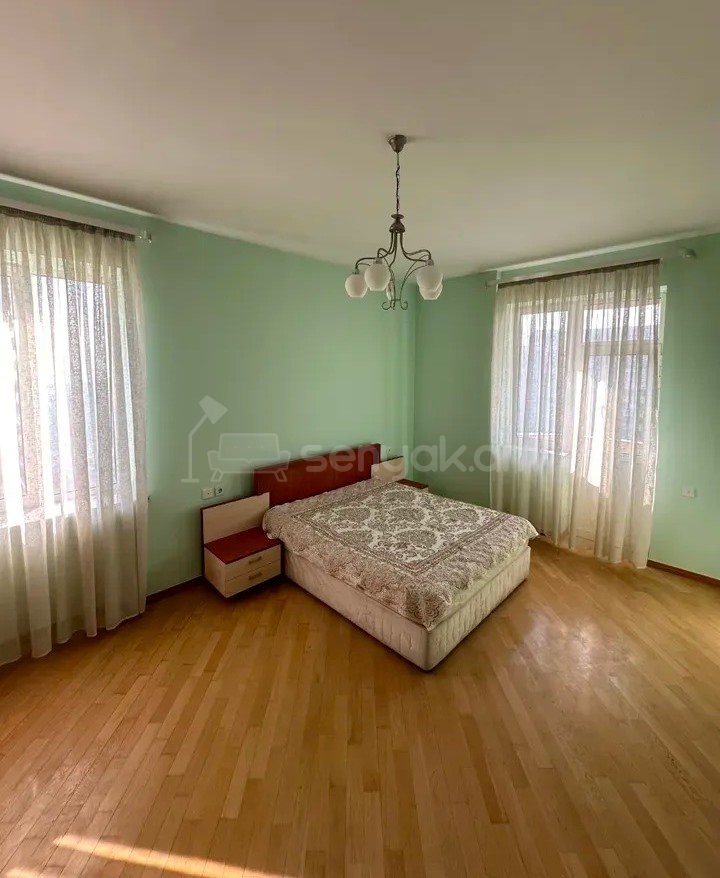 3 Սենյականոց Բնակարան Նորակառույցում, 136քմ, 10/11 հարկ, Կապիտալ Վերանորոգված