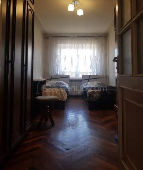 2 Սենյականոց Բնակարան Քարե Շենքում, 58քմ, 4/4 հարկ, Կապիտալ Վերանորոգված, Կահավորված