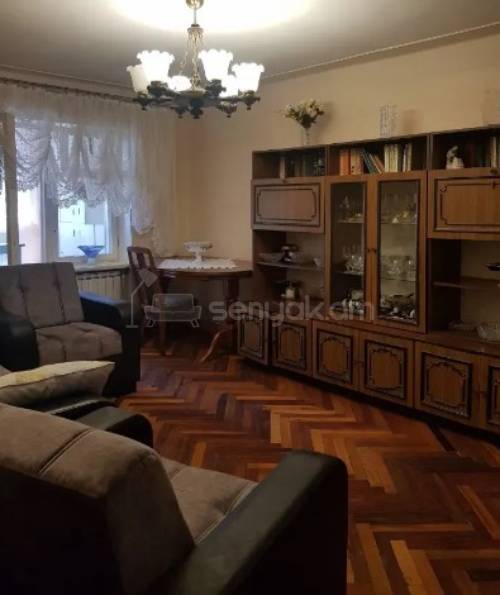 2 Սենյականոց Բնակարան Քարե Շենքում, 58քմ, 4/4 հարկ, Կապիտալ Վերանորոգված, Կահավորված