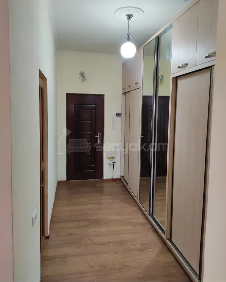 2 Սենյականոց Բնակարան Նորակառույցում, 55քմ, 5/12 հարկ, Կապիտալ Վերանորոգված, Կահավորված