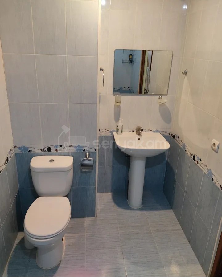 2 Սենյականոց Բնակարան Նորակառույցում, 55քմ, 5/12 հարկ, Կապիտալ Վերանորոգված, Կահավորված