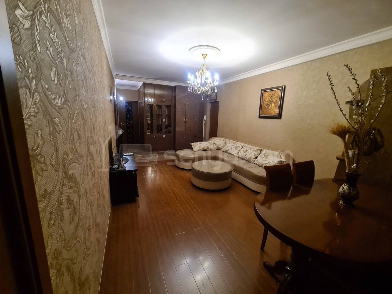 3 Սենյականոց Բնակարան, 70քմ, 3/9 հարկ, Կապիտալ Վերանորոգված, Կահավորված, Արևկող