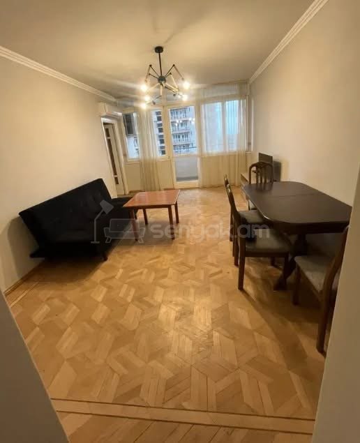 2 Սենյականոց Բնակարան Քարե Շենքում, 48քմ, 7/7 հարկ, Նորմալ Վիճակում