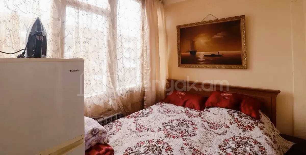 2 Սենյականոց Բնակարան Քարե Շենքում, 65քմ, 3/4 հարկ, Նորմալ Վիճակում, Կահավորված