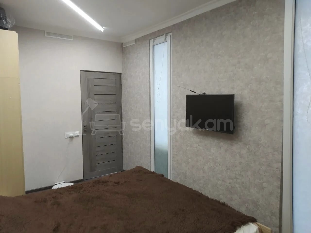 2 Սենյականոց Բնակարան Քարե Շենքում, 45քմ, 3/5 հարկ, Կապիտալ Վերանորոգված