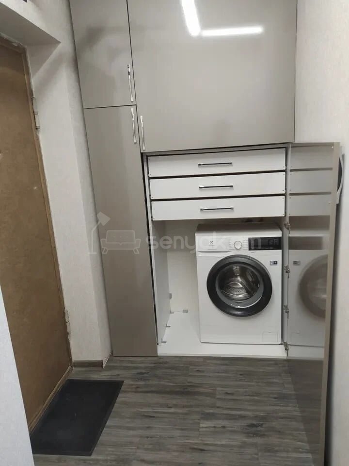 2 Սենյականոց Բնակարան Քարե Շենքում, 45քմ, 3/5 հարկ, Կապիտալ Վերանորոգված