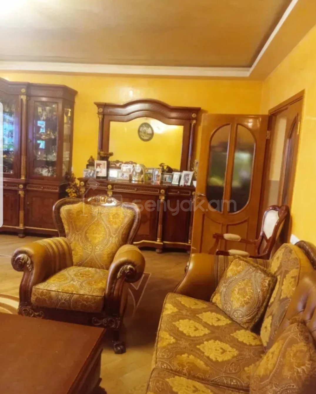 3 Սենյականոց Բնակարան Քարե Շենքում, 85քմ, 3/5 հարկ, Կապիտալ Վերանորոգված