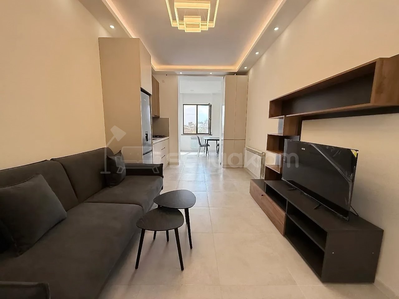 2 Սենյականոց Բնակարան Քարե Շենքում, 54քմ, 3/3 հարկ, Կապիտալ Վերանորոգված