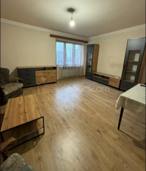 4 Սենյականոց Բնակարան, 100քմ, 6/6 հարկ, Կապիտալ Վերանորոգված, Կահավորված, Արևկող