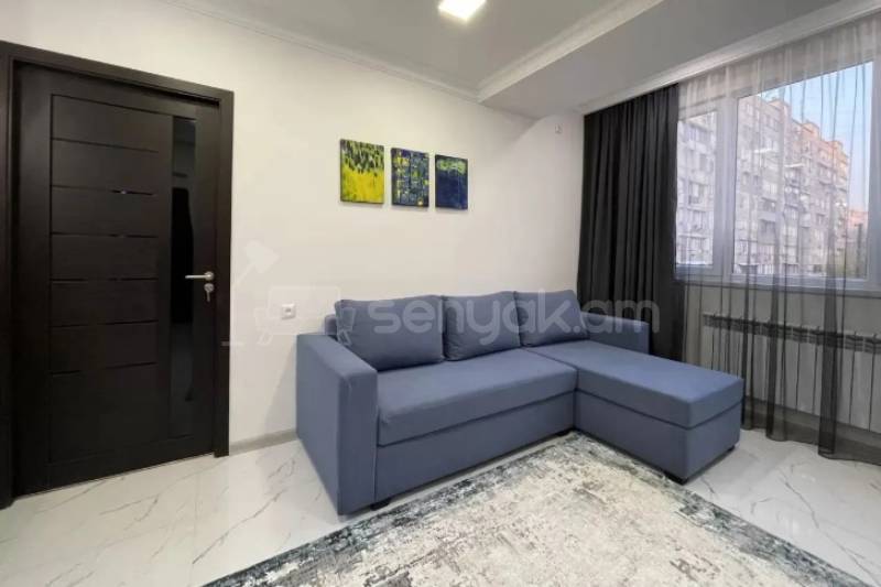 3 Սենյականոց Բնակարան, 55քմ, 3/14 հարկ, Կապիտալ Վերանորոգված, Կահավորված, Արևկող