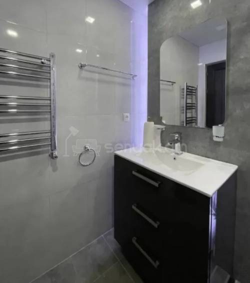 3 Սենյականոց Բնակարան, 55քմ, 3/14 հարկ, Կապիտալ Վերանորոգված, Կահավորված, Արևկող
