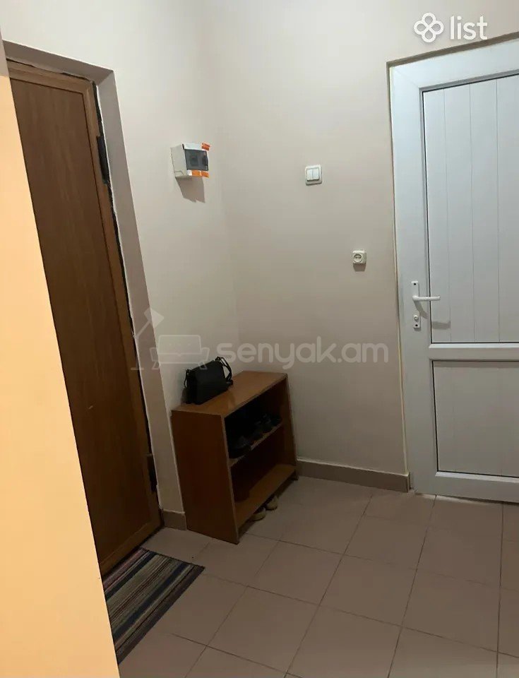 1 Սենյականոց Բնակարան, 47քմ, 7/9 հարկ, Կոսմետիկ Վերանորոգված, Կահավորված, Արևկող