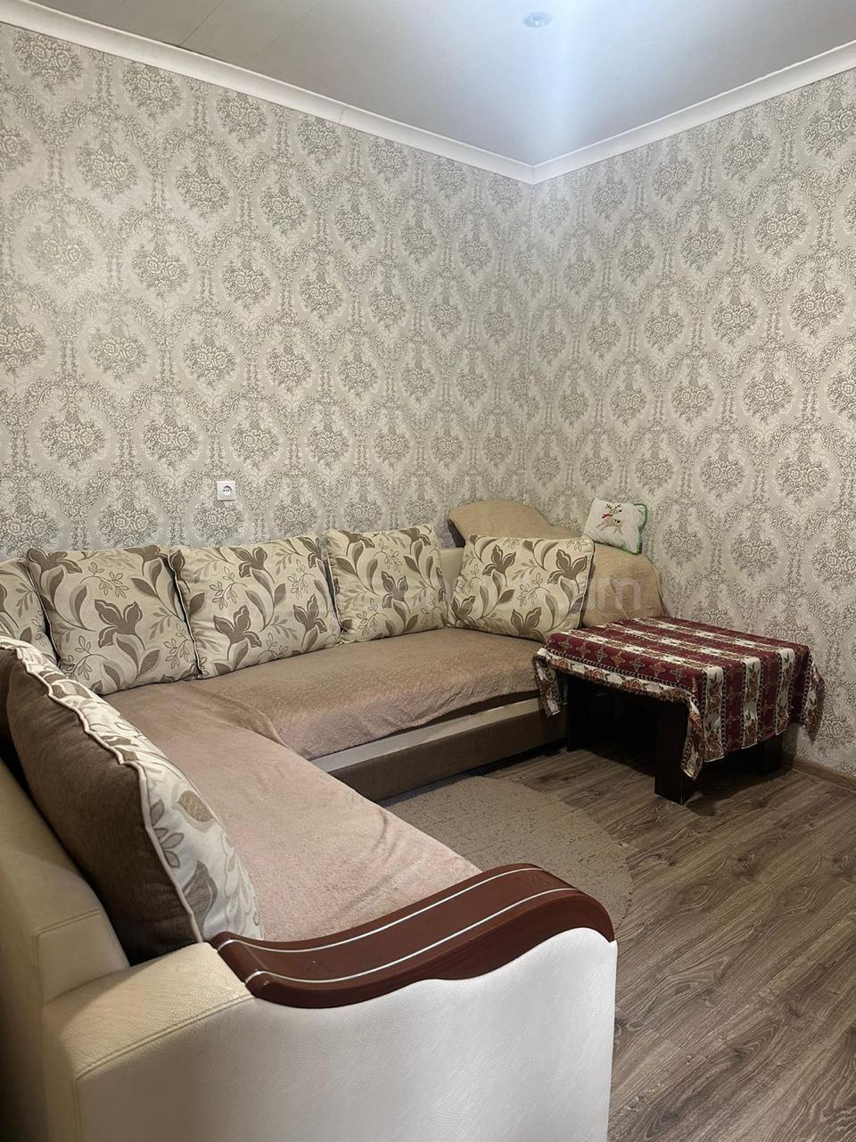 1 Սենյականոց Բնակարան Քարե Շենքում, 40քմ, 1/2 հարկ, Կոսմետիկ Վերանորոգված, Կահավորված
