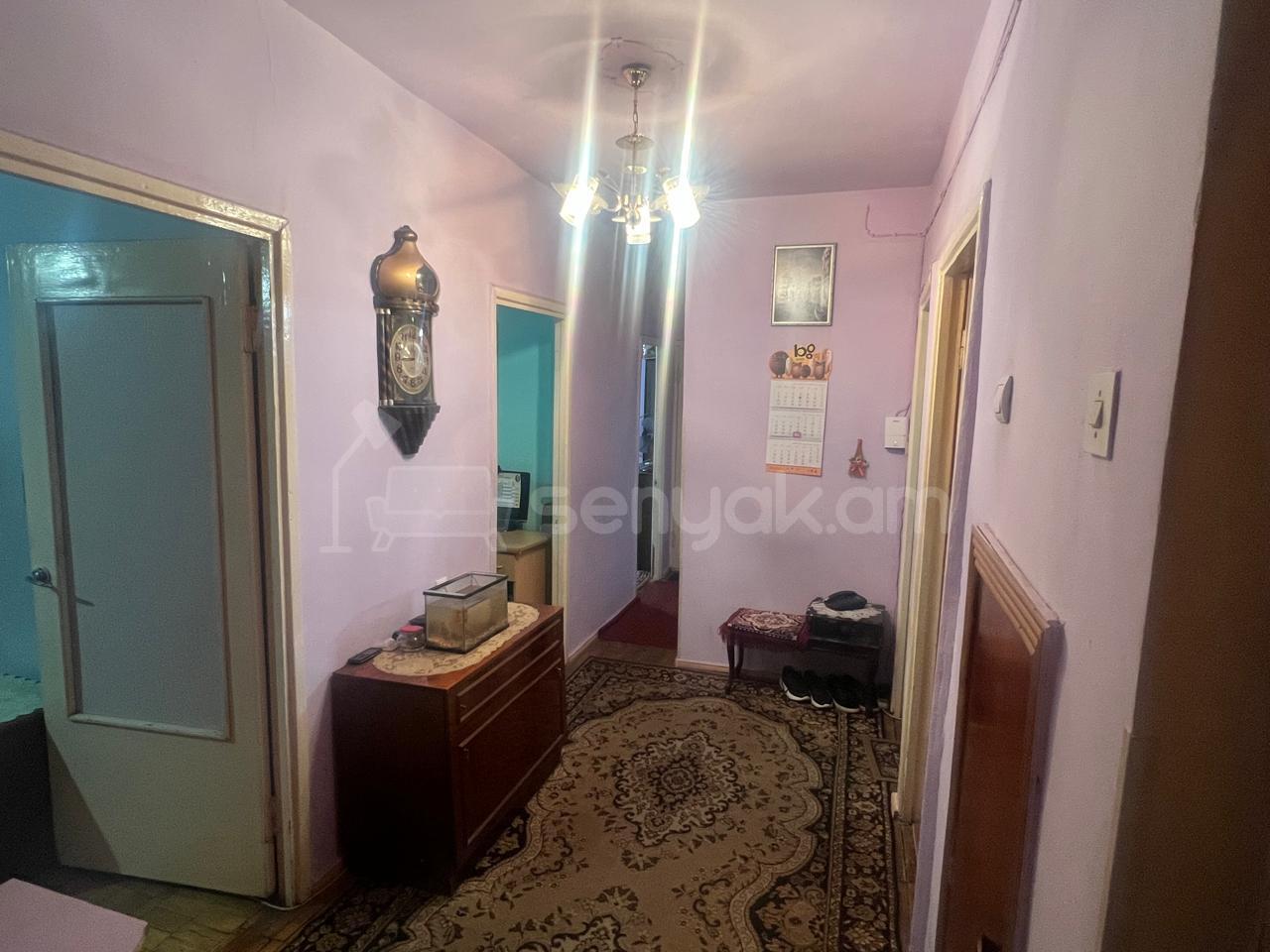 4 Սենյականոց Բնակարան, 88քմ, 9/9 հարկ, Նորմալ Վիճակում