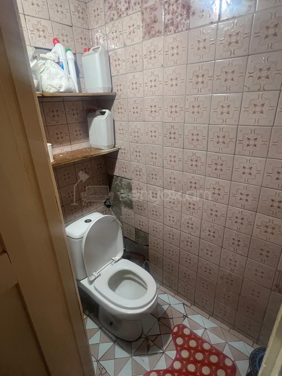 4 Սենյականոց Բնակարան, 88քմ, 9/9 հարկ, Նորմալ Վիճակում