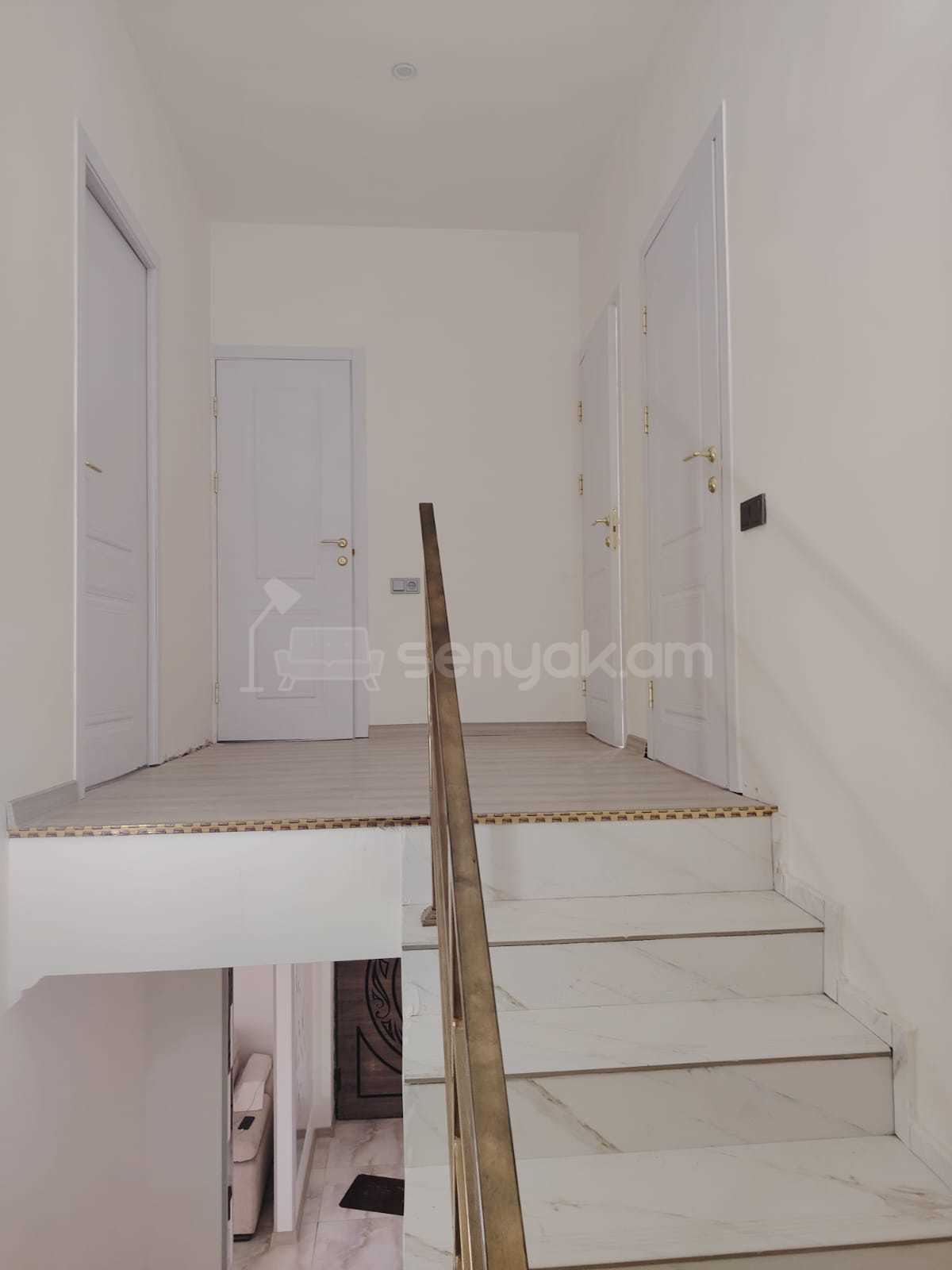 5 Սենյականոց Սեփական Տուն, 210քմ, Կապիտալ Վերանորոգված