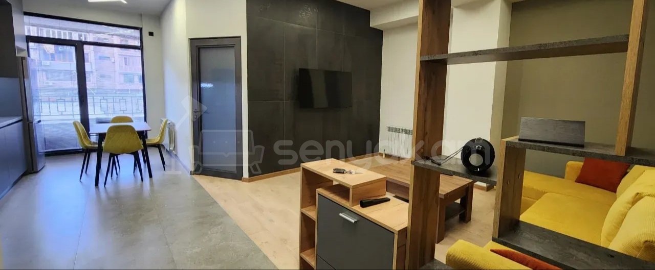 2 Սենյականոց Բնակարան Նորակառույցում, 53քմ, 2/18 հարկ, Դիզայներական Վերանորոգված, Կահավորված
