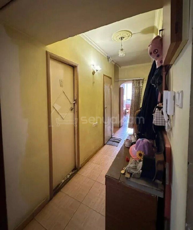 2 Սենյականոց Բնակարան Քարե Շենքում, 65քմ, 5/5 հարկ, Կոսմետիկ Վերանորոգված