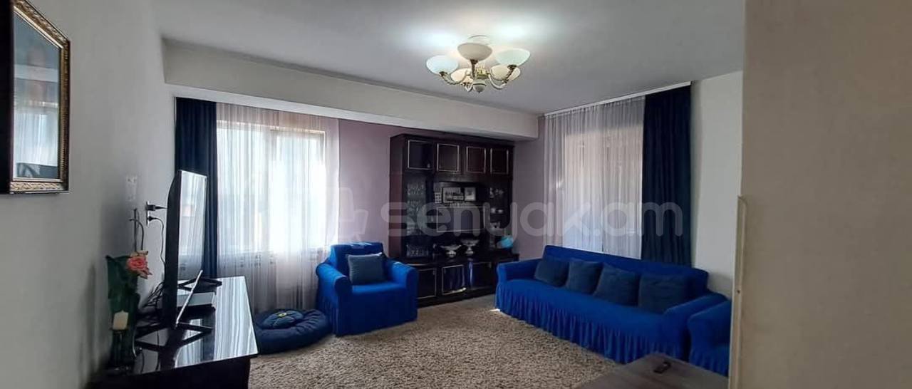 3 Սենյականոց Բնակարան, 85քմ, 13/13 հարկ, Կապիտալ Վերանորոգված, Կահավորված