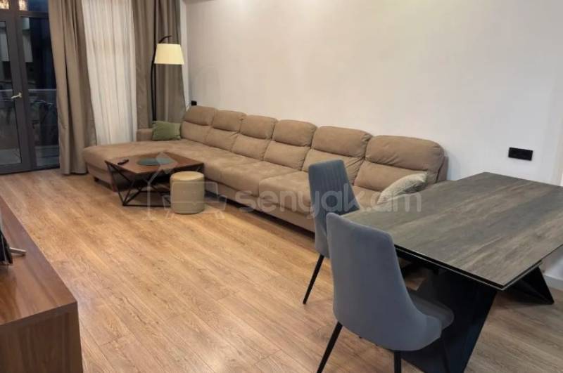 3 Սենյականոց Բնակարան Նորակառույցում, 74քմ, 6/18 հարկ, Կապիտալ Վերանորոգված, Կահավորված, Արևկող