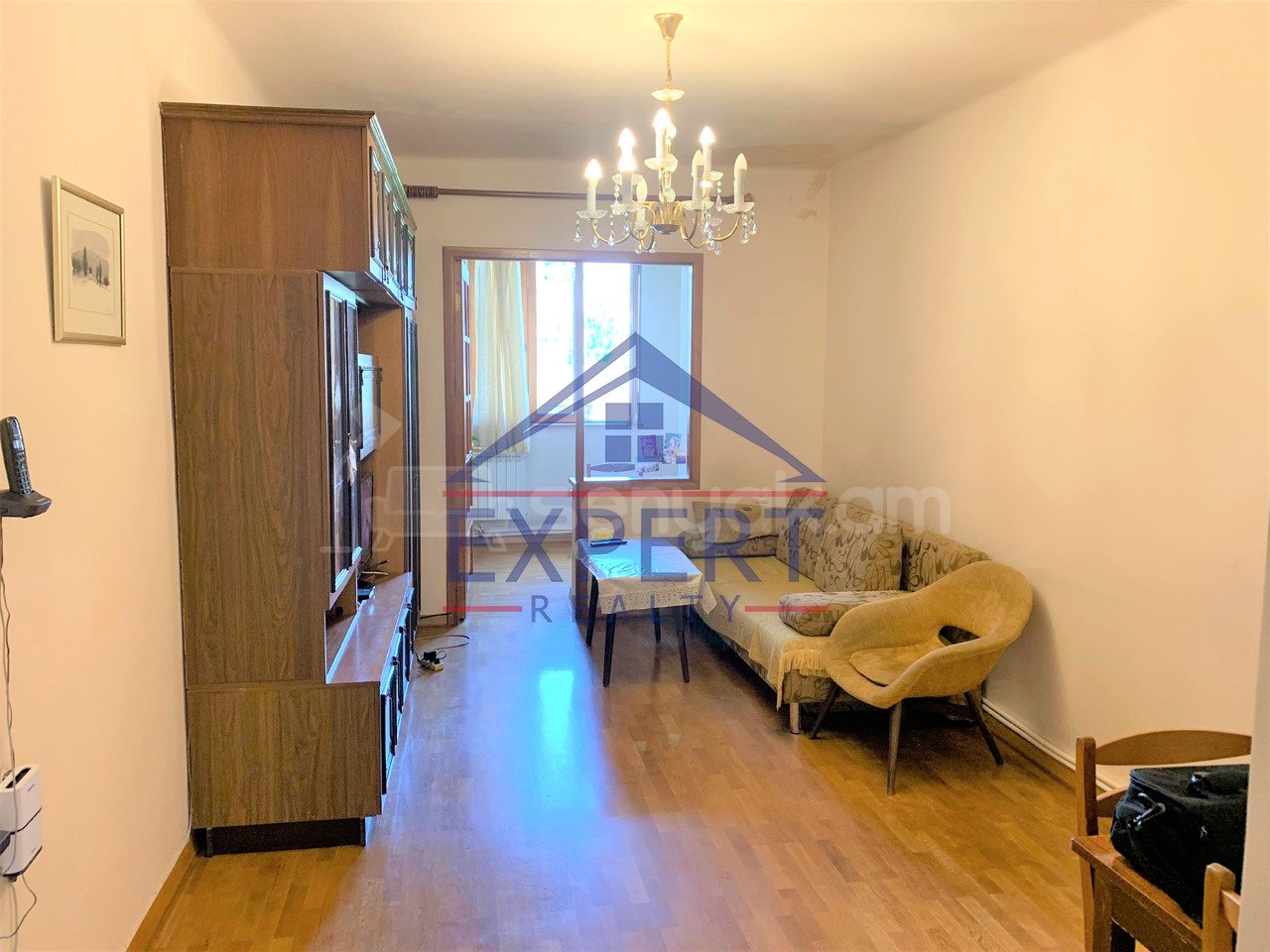 3 Սենյականոց Բնակարան Քարե Շենքում, 70քմ, 5/5 հարկ, Կոսմետիկ Վերանորոգված