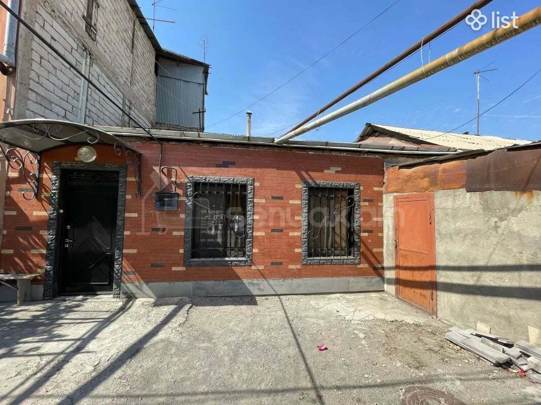 4 Սենյականոց Սեփական Տուն, 135քմ, Նորմալ Վիճակում